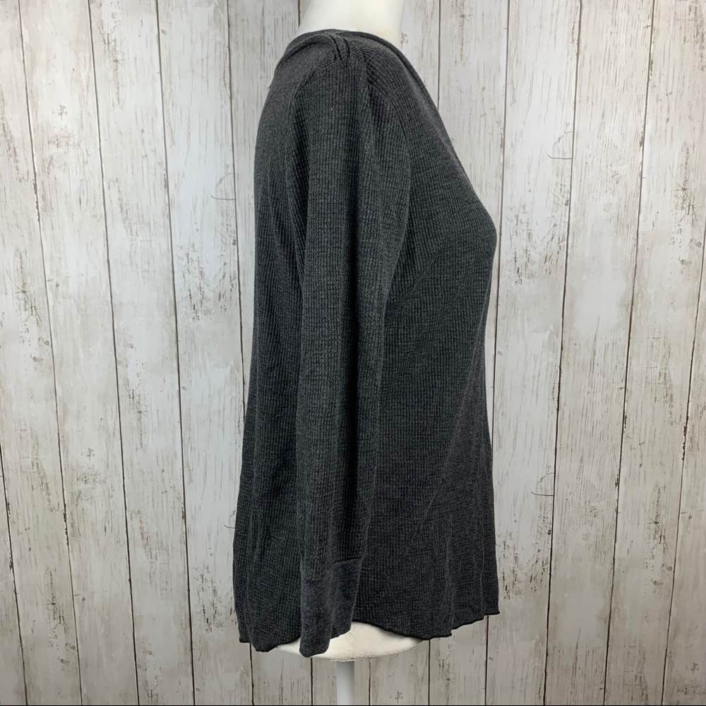 🔥WILDFOX🔥Leroy V-Neck Thermal Knit Top Charcoal Gray Small NWT - Picture 6 of 8